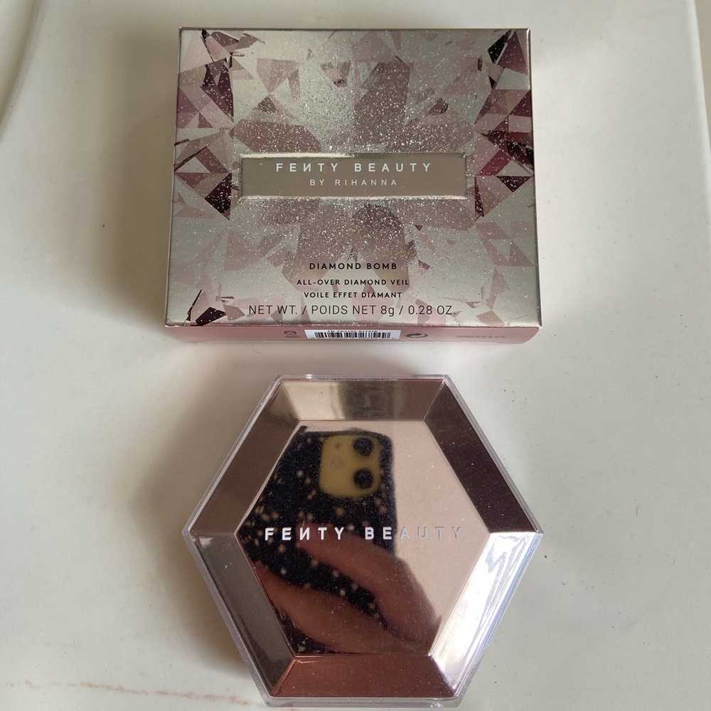 Fenty Beauty Diamond Bomb